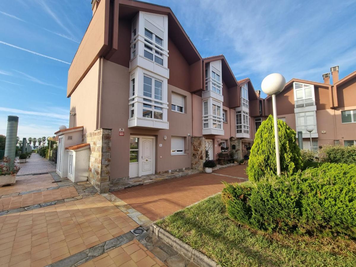 希洪158A Triplex Rinconin Con Piscina别墅 外观 照片
