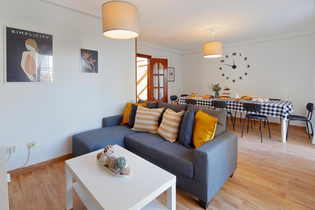 希洪158A Triplex Rinconin Con Piscina别墅 外观 照片
