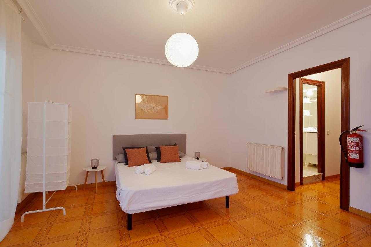 希洪158A Triplex Rinconin Con Piscina别墅 外观 照片